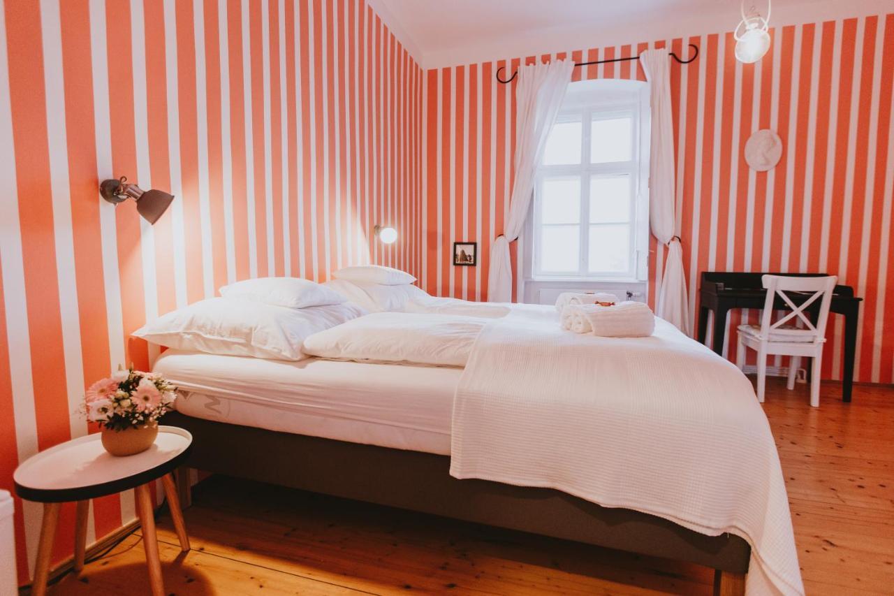 Villa Mimi Шопрон Экстерьер фото