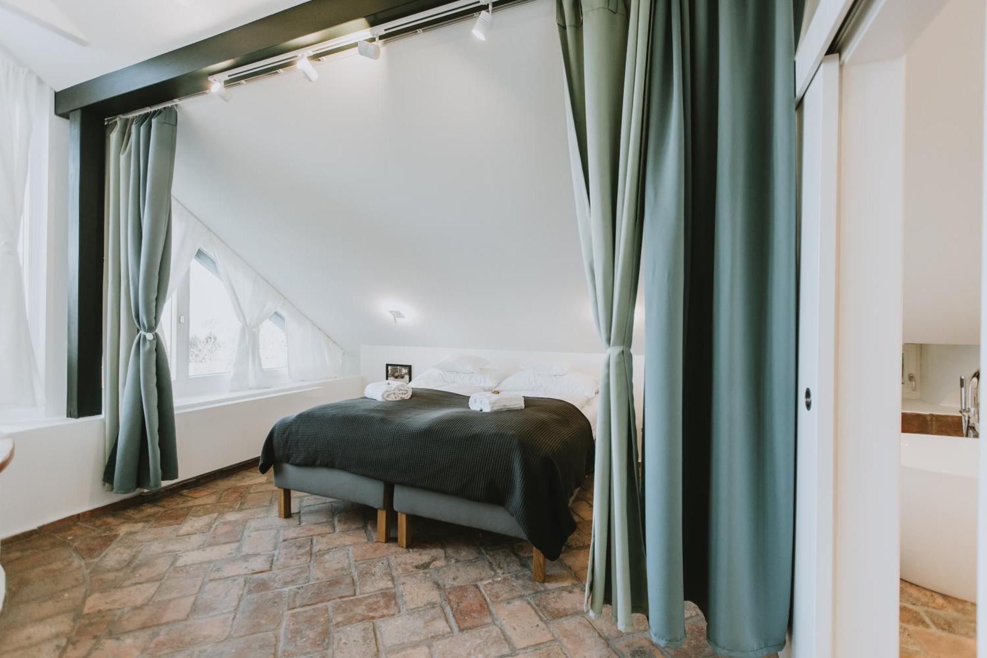 Villa Mimi Шопрон Экстерьер фото